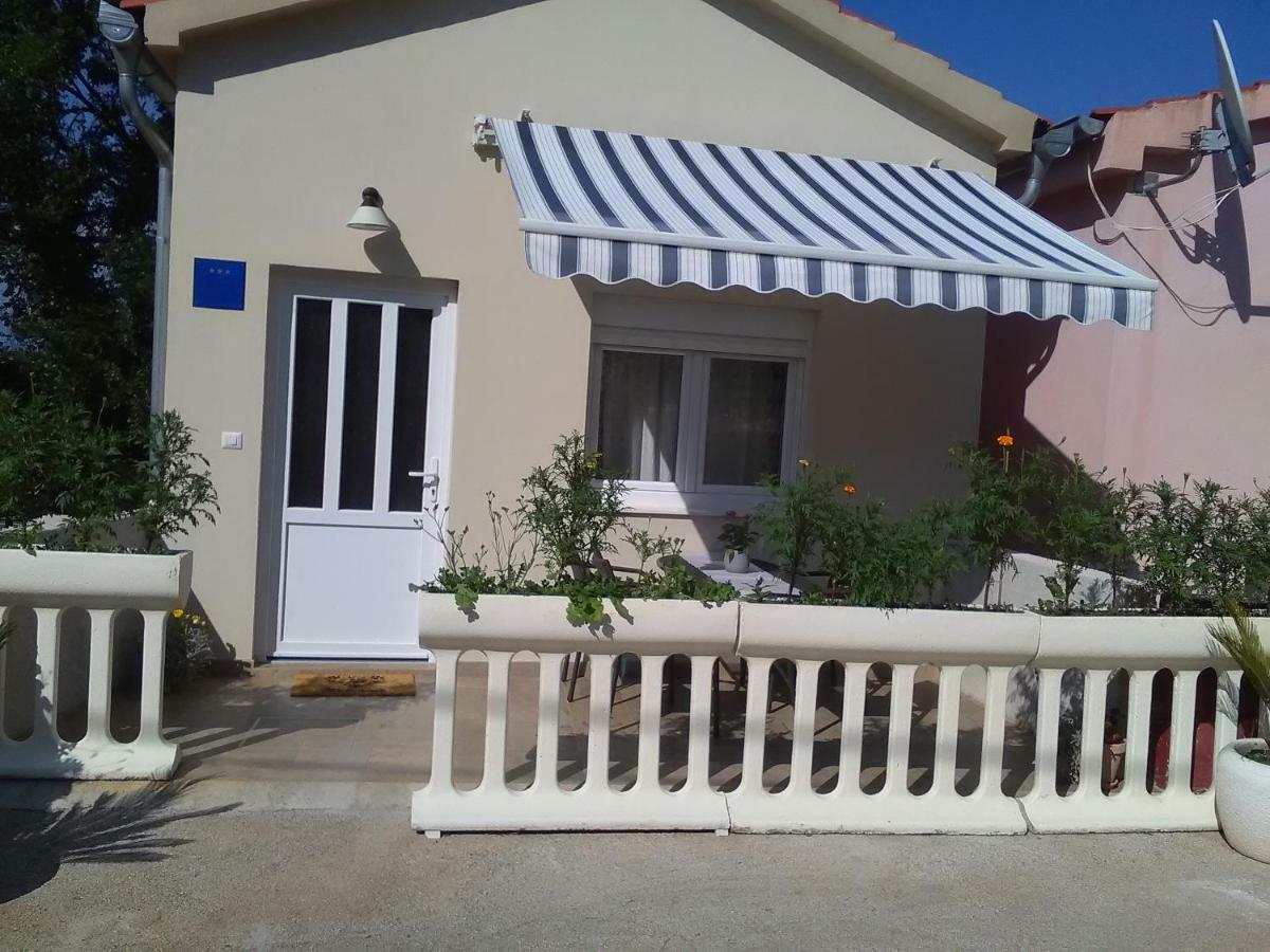 Podvrsina1A Rosa Villa Preko Dış mekan fotoğraf
